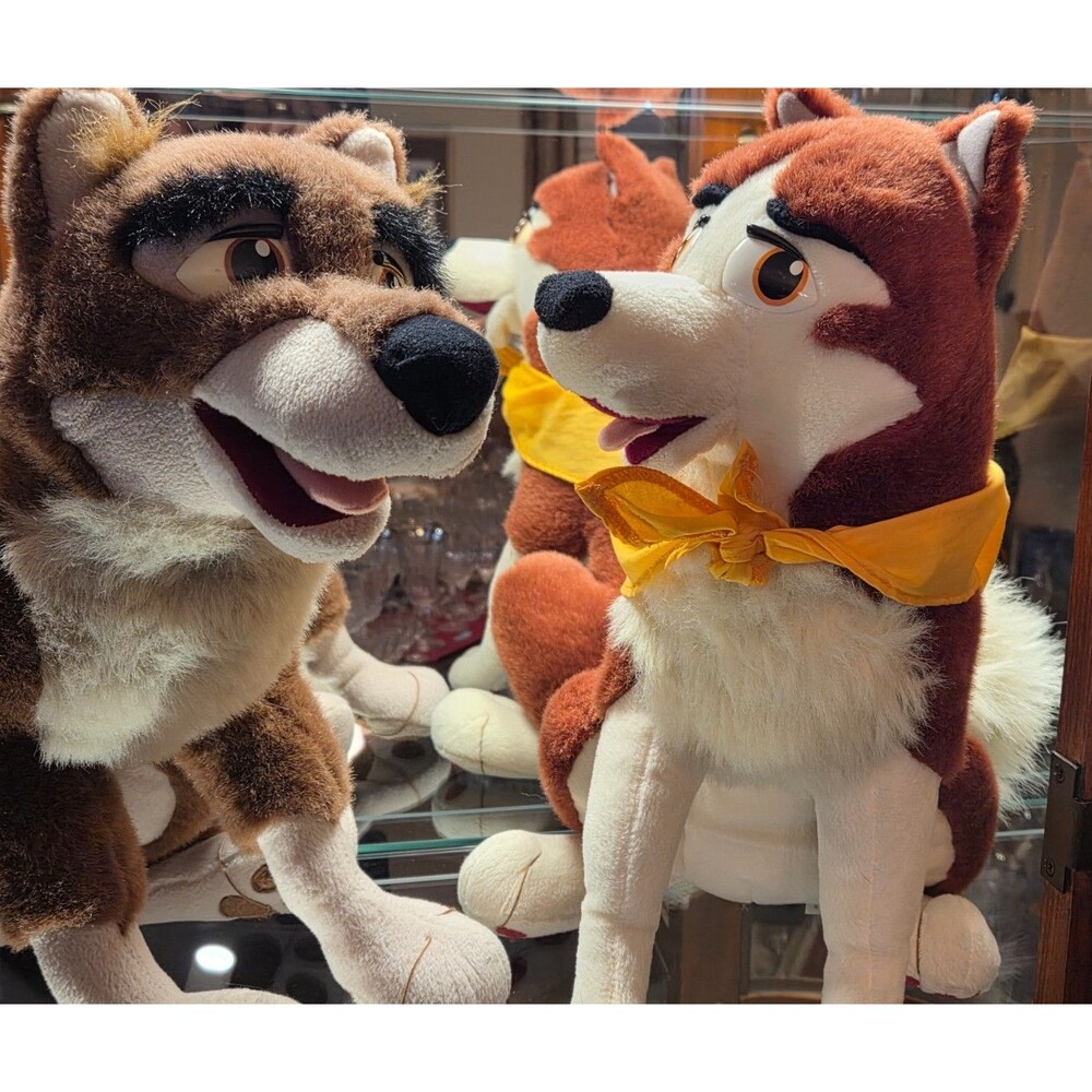 Balto Plush Jenna Husky Dog Sitting Down Universal Studios Vintage Stuffed 1995